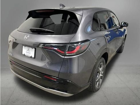 Certified 2024 Honda HR-V EX-L image 6