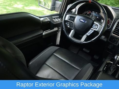 Used 2019 Ford F150 Raptor w/ Equipment Group 802A Luxury AWD/4WD image 2
