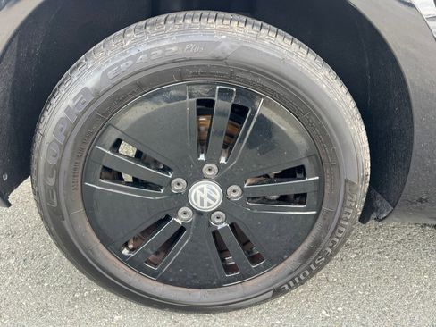 Used 2019 Volkswagen e-Golf SE image 51