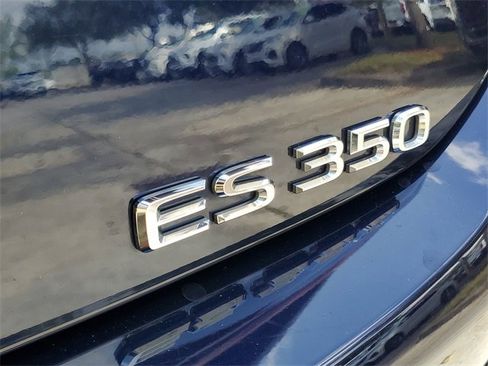 Used 2022 Lexus ES 350 w/ Premium Package image 8