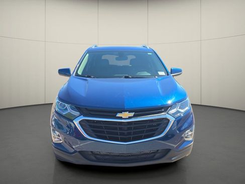 Used 2019 Chevrolet Equinox LT w/ Sun & Navigation Package image 2