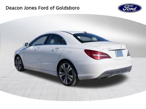 Used 2019 Mercedes-Benz CLA 250 CLA 250 image 5