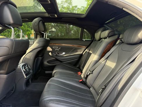 Used 2016 Mercedes-Benz S 550 Sedan image 11
