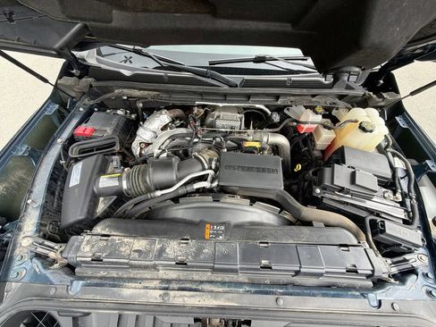 Used 2022 GMC Sierra 3500 Denali w/ Denali Ultimate Package AWD/4WD image 35