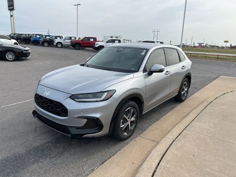 Used 2023 Honda HR-V EX-L image 1