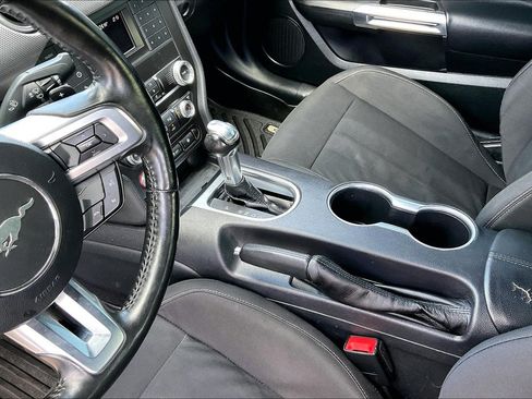 Used 2020 Ford Mustang GT RWD image 11