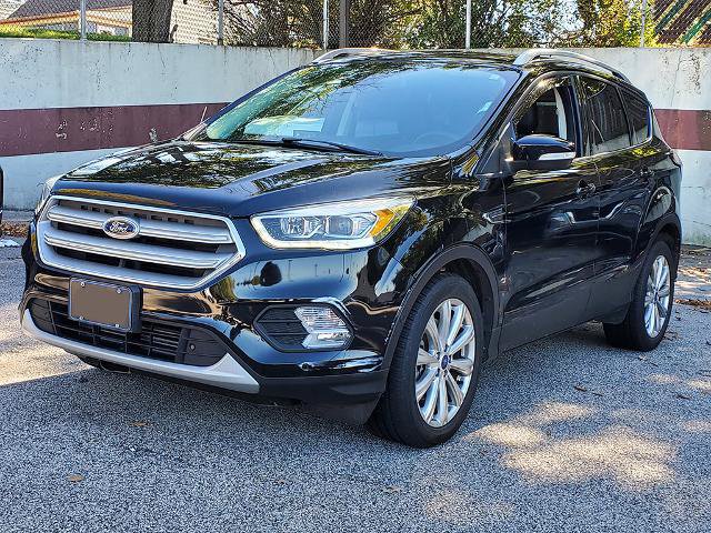 Certified 2018 Ford Escape Titanium FWD image 1