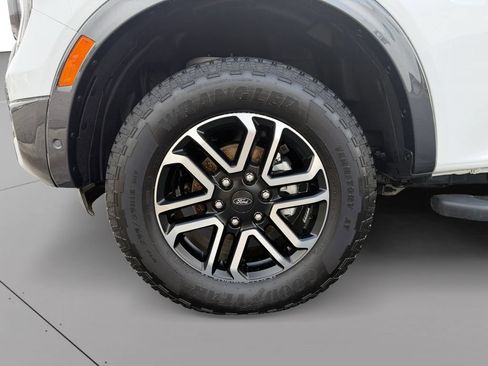 Used 2024 Ford Ranger Lariat w/ Advanced Towing Package AWD/4WD image 9