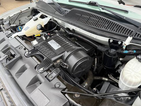 Used 2019 Chevrolet Express 2500 w/ Driver Convenience Package image 43