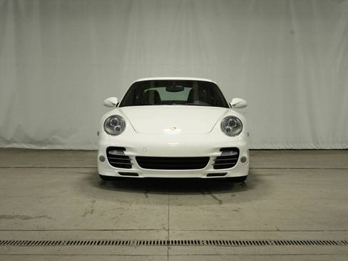 Used 2013 Porsche 911 Turbo S image 10