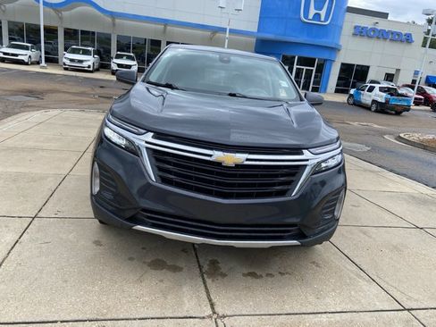 Used 2022 Chevrolet Equinox LT FWD image 3