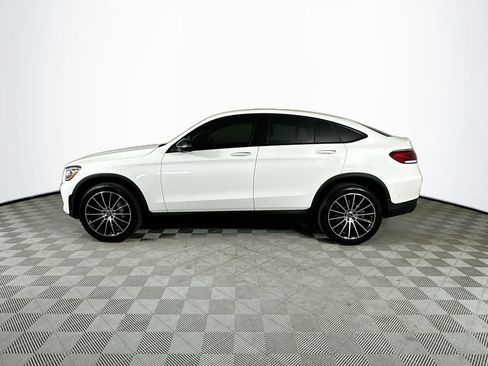 Used 2023 Mercedes-Benz GLC 300 4MATIC Coupe image 4