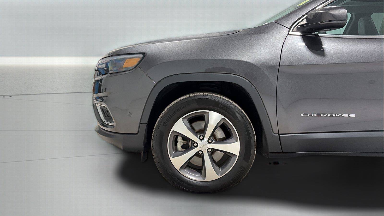 Used 2021 Jeep Cherokee Limited AWD/4WD image 26