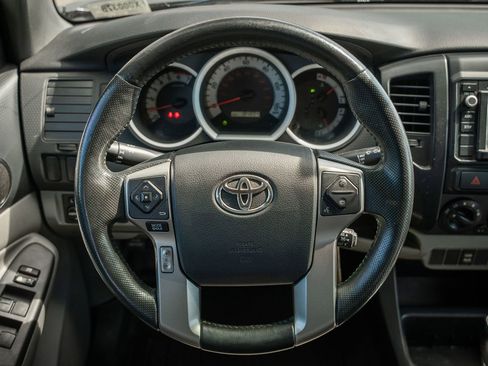 Used 2015 Toyota Tacoma PreRunner w/ Convenience Package RWD image 22