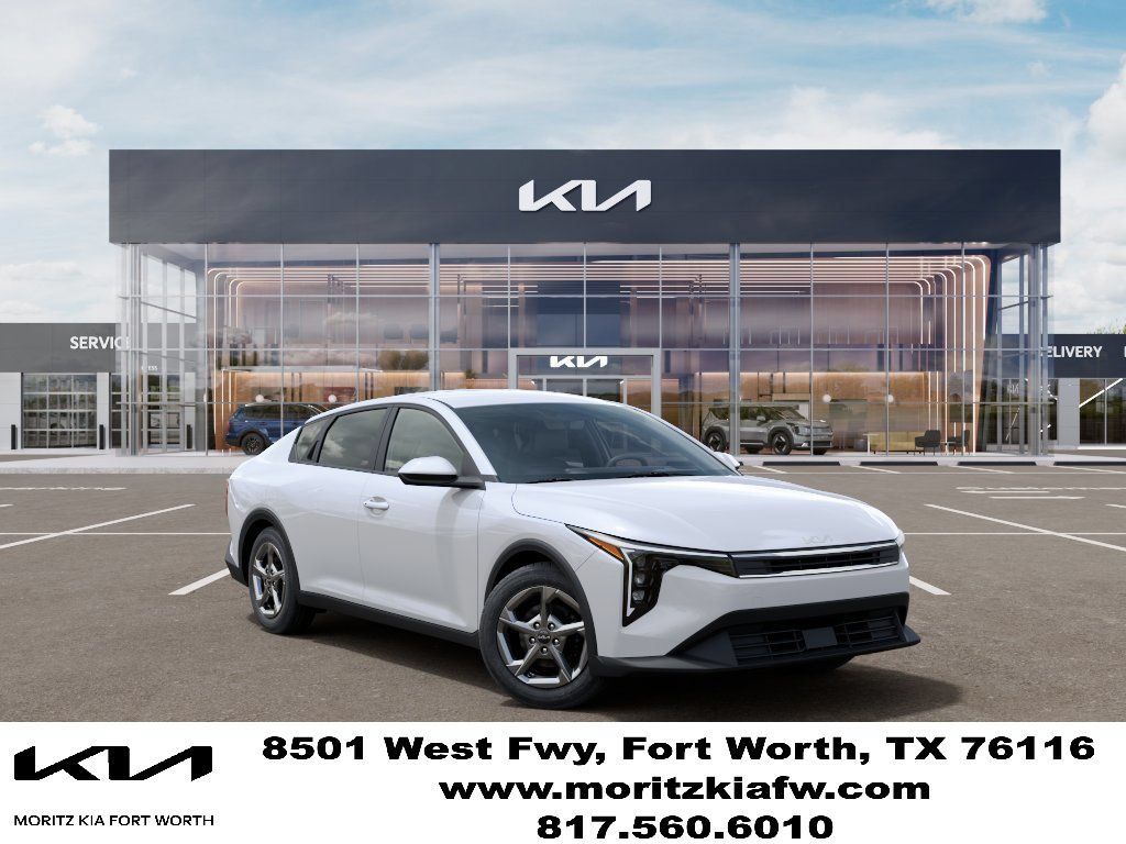 New 2026 Kia K4 FWD image 8