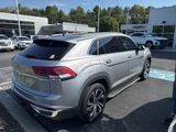 Used 2021 Volkswagen Atlas Cross Sport SEL Premium image 3