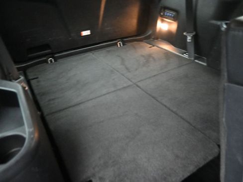 Used 2017 Ford Explorer Limited w/ Equipment Group 301A image 9