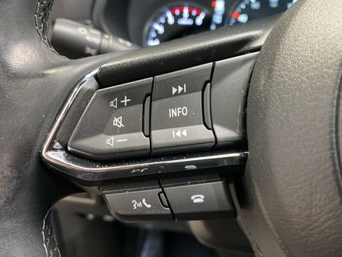 Used 2023 MAZDA CX-5 Signature image 22