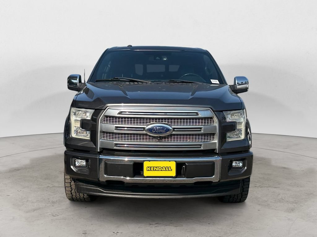 Used 2017 Ford F150 Platinum w/ Equipment Group 701A Luxury AWD/4WD image 2