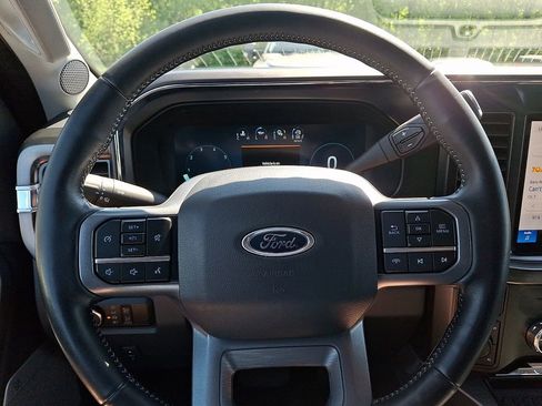 Certified 2024 Ford F250 Lariat w/ Sport Appearance Package AWD/4WD image 19