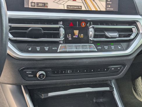 Used 2021 BMW 330i Sedan image 18