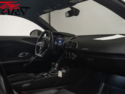 Used 2017 Audi R8 V10 plus image 52