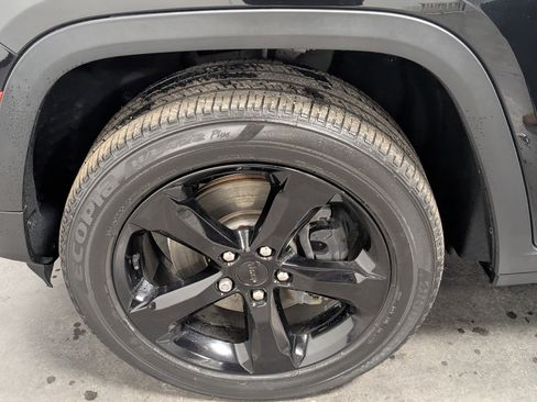 Used 2021 Jeep Grand Cherokee L Limited w/ Trailer Tow Group (B) image 14