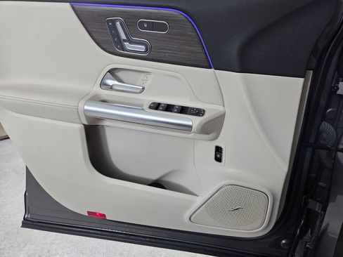 Certified 2025 Mercedes-Benz GLA 250 4MATIC image 22