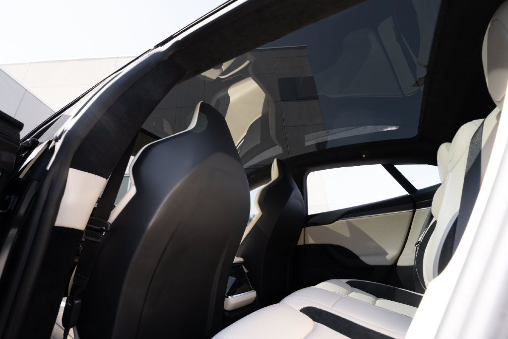 Used 2025 Tesla Model S Plaid AWD/4WD image 37