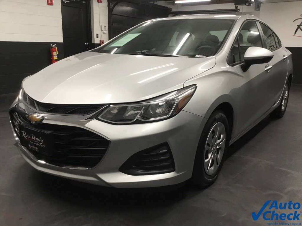 Used 2019 Chevrolet Cruze LS w/ LS Fleet Convenience Package FWD image 5