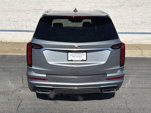 Certified 2025 Cadillac XT6 Premium Luxury image 6