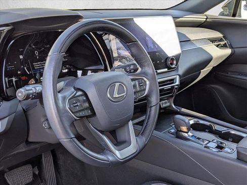 Certified 2025 Lexus RX 350 Premium image 10