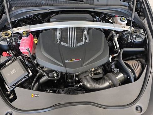 Used 2018 Cadillac CTS V w/ Carbon Fiber Package RWD image 6