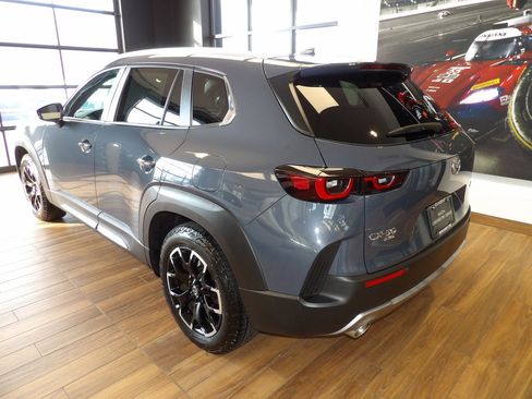 Certified 2025 MAZDA CX-50 Meridian Edition w/ Weather Package image 8