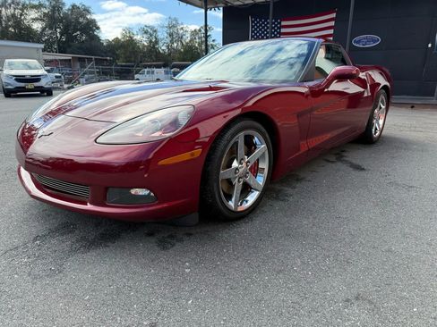 Used 2006 Chevrolet Corvette Coupe 2D w/ Preferred Equipment Group image 3