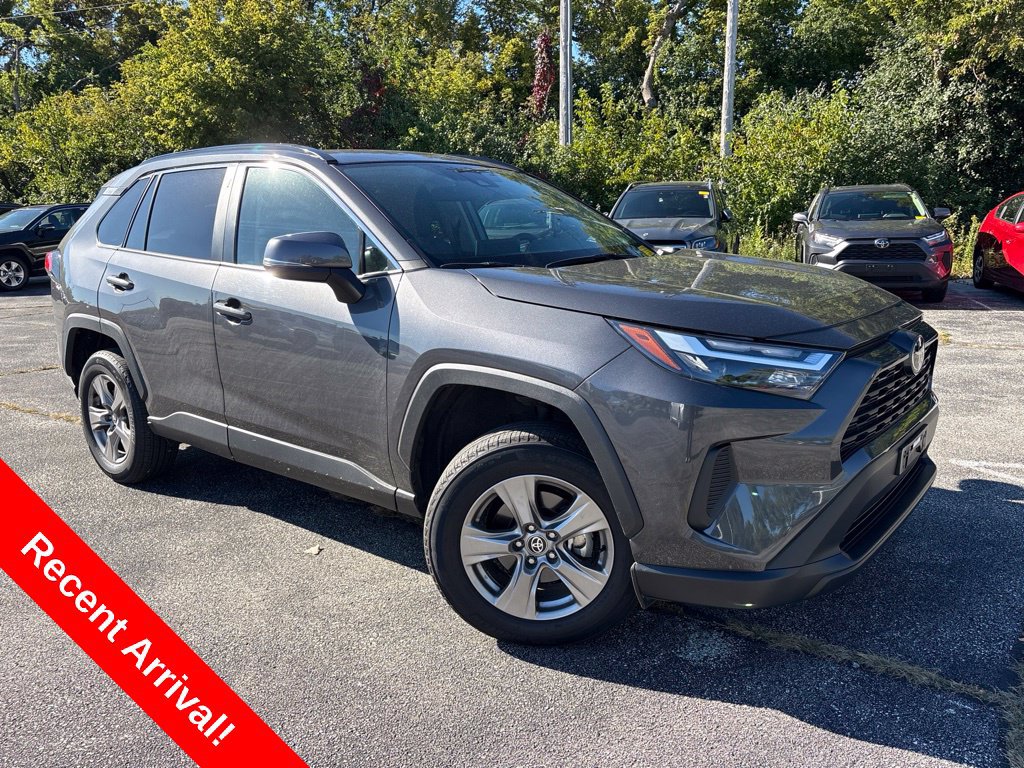 Used 2025 Toyota RAV4 XLE w/ Convenience Package AWD/4WD image 1
