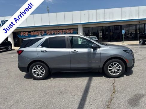 Used 2024 Chevrolet Equinox LT FWD image 2