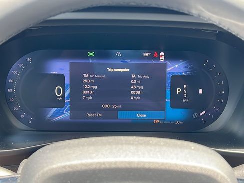 New 2026 Volvo XC40 B5 Plus w/ Protection Package Premier AWD/4WD image 22