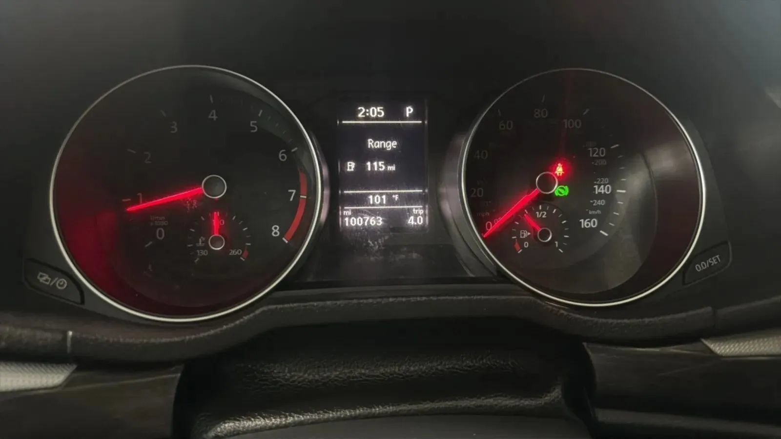 Used 2018 Volkswagen Passat 2.0T SE FWD image 11