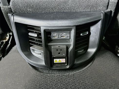 Used 2024 RAM 2500 Laramie w/ Safety Group AWD/4WD image 23