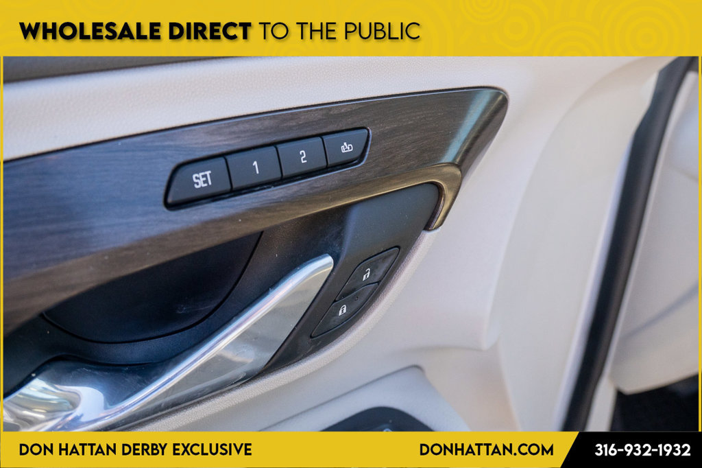 Used 2018 GMC Terrain Denali w/ Advanced Safety Package FWD image 14
