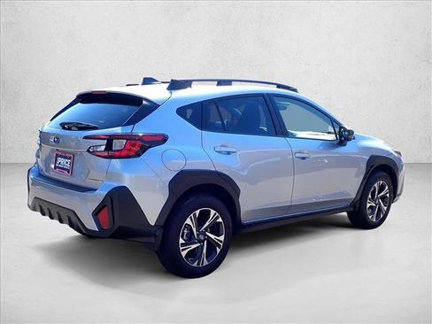 Used 2024 Subaru Crosstrek 2.0i Premium AWD/4WD image 4
