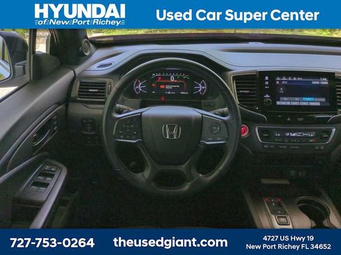 Used 2023 Honda Passport TrailSport image 14