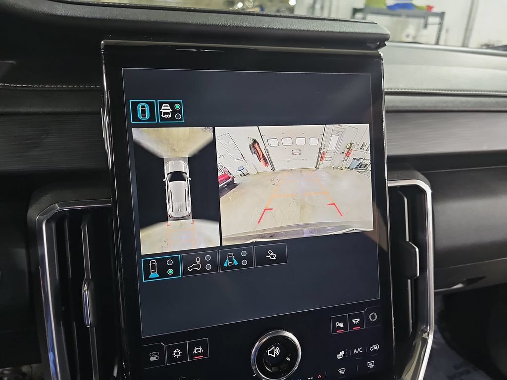 Certified 2024 GMC Acadia Elevation w/ Luxury Package FWD image 31