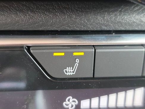 New 2025 Nissan Sentra SR w/ Midnight Edition image 16