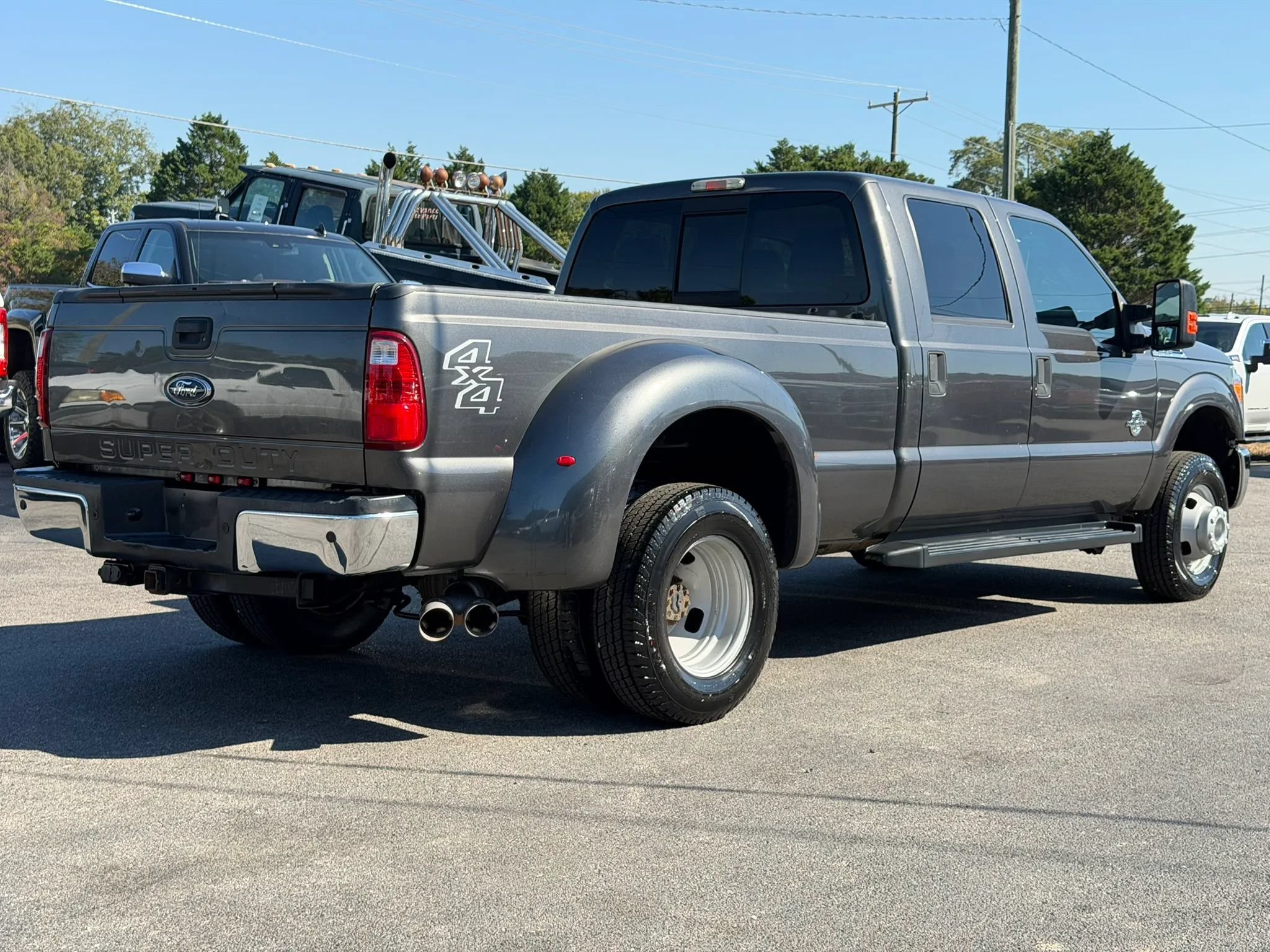 Used 2016 Ford F350 XLT w/ XLT Value Package AWD/4WD image 5