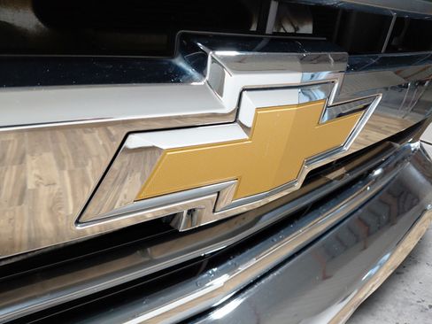 Used 2019 Chevrolet Silverado 2500 LTZ w/ Duramax Plus Package AWD/4WD image 12