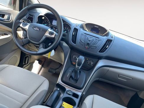 Used 2015 Ford Escape SE FWD image 10