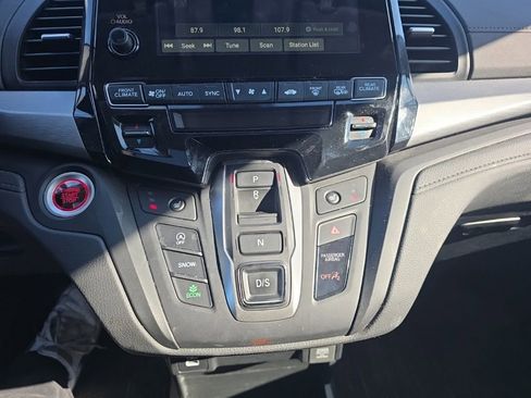 Certified 2024 Honda Odyssey EX-L image 17