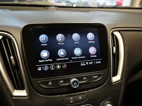 Used 2023 Chevrolet Malibu LT w/ Redline Edition image 15